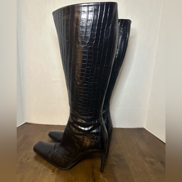 Charles David Knee High Italian Leather Boots Size 40 Square Toe EUC See Measure - Picture 10 of 16